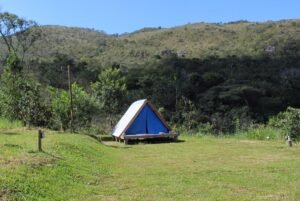 MIni cabana no camping carcara da Canastra